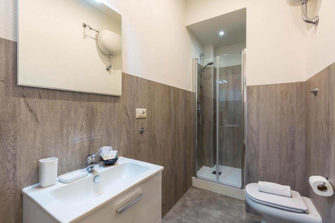 San Marcellino Cool And Central By Napoliapartments Bagian luar foto