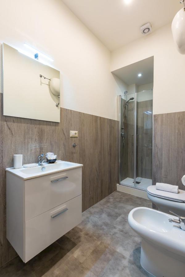San Marcellino Cool And Central By Napoliapartments Bagian luar foto