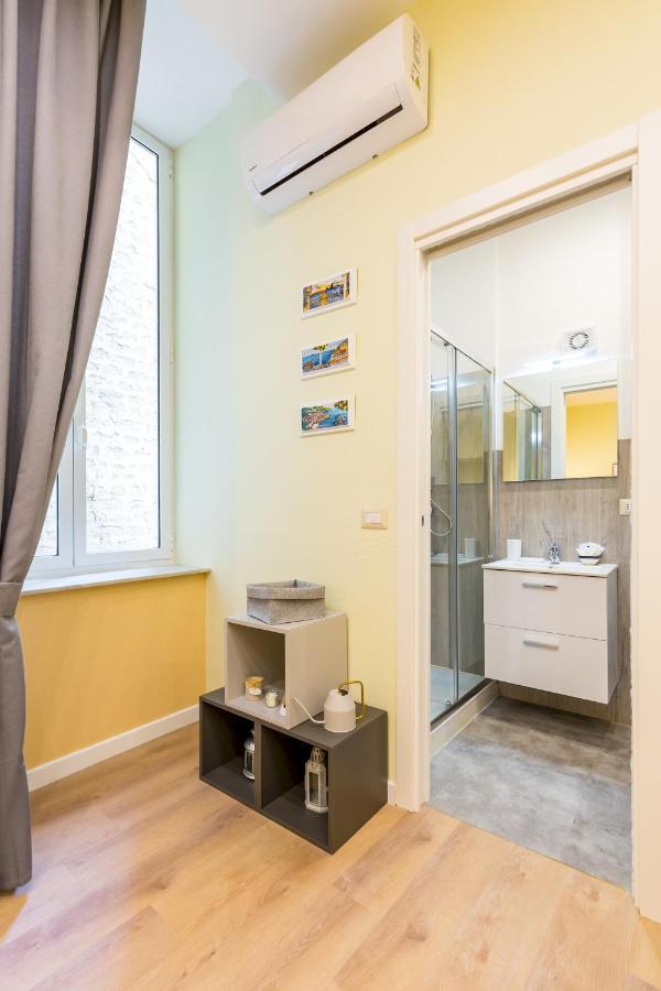 San Marcellino Cool And Central By Napoliapartments Bagian luar foto