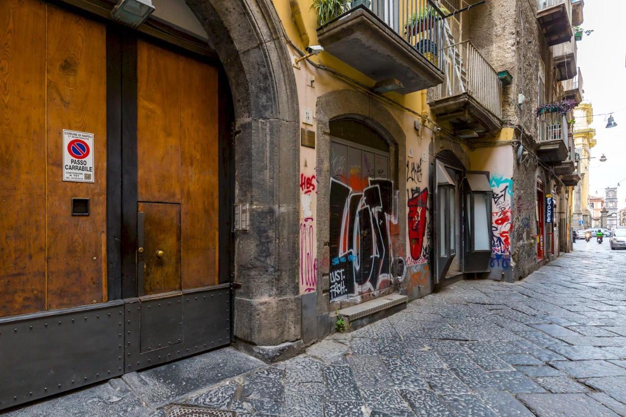 San Marcellino Cool And Central By Napoliapartments Bagian luar foto